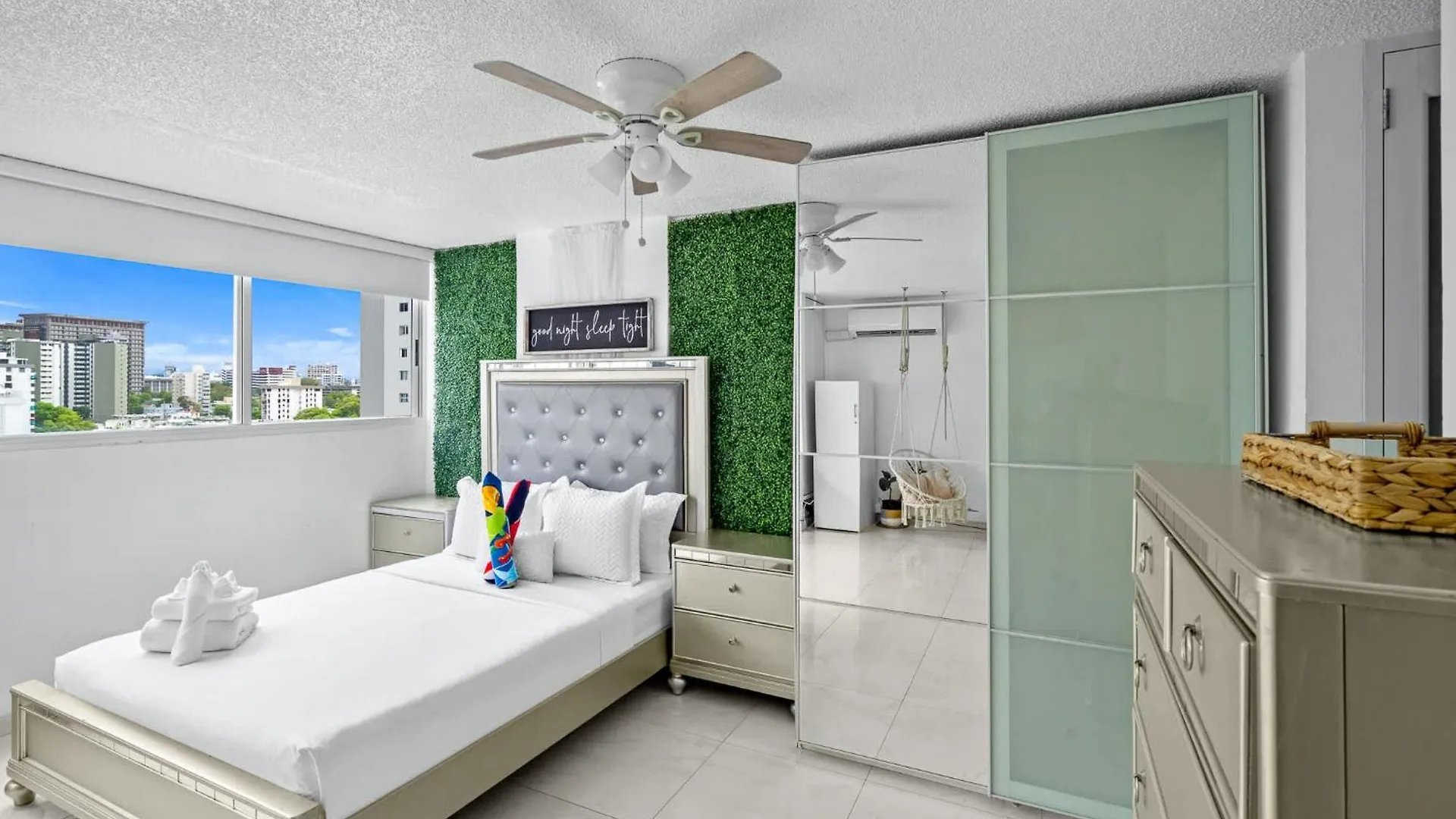 דירה סן חואן Million Dollar Ocean And City View Penthouse Suite