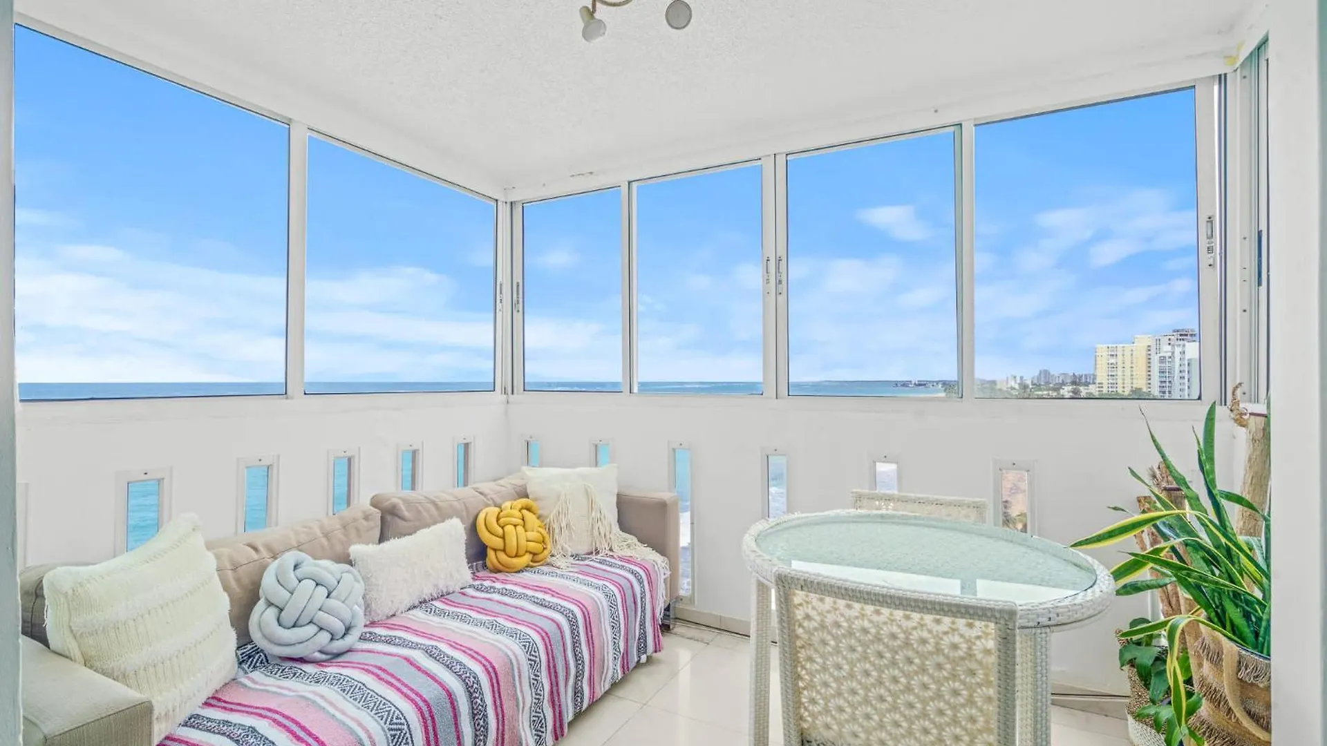 Apartmán Million Dollar Ocean And City View Penthouse Suite San Juan